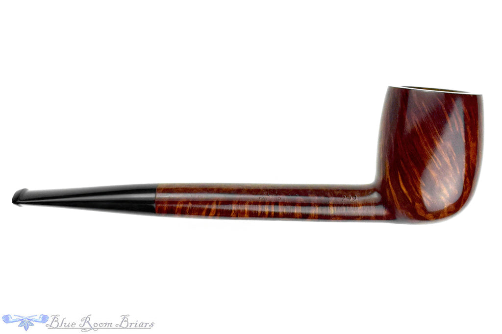 Blue Room Briars is proud to present this Comoy's Blue Riband 299 Canadian Sitter Estate Pipe