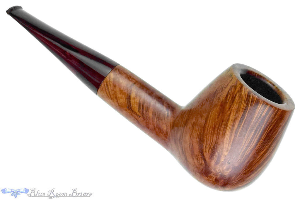 Blue Room Briars is proud to present this Bari Wiking Magnum Handmade Apple (9mm Filter) with Brindle Estate Pipe