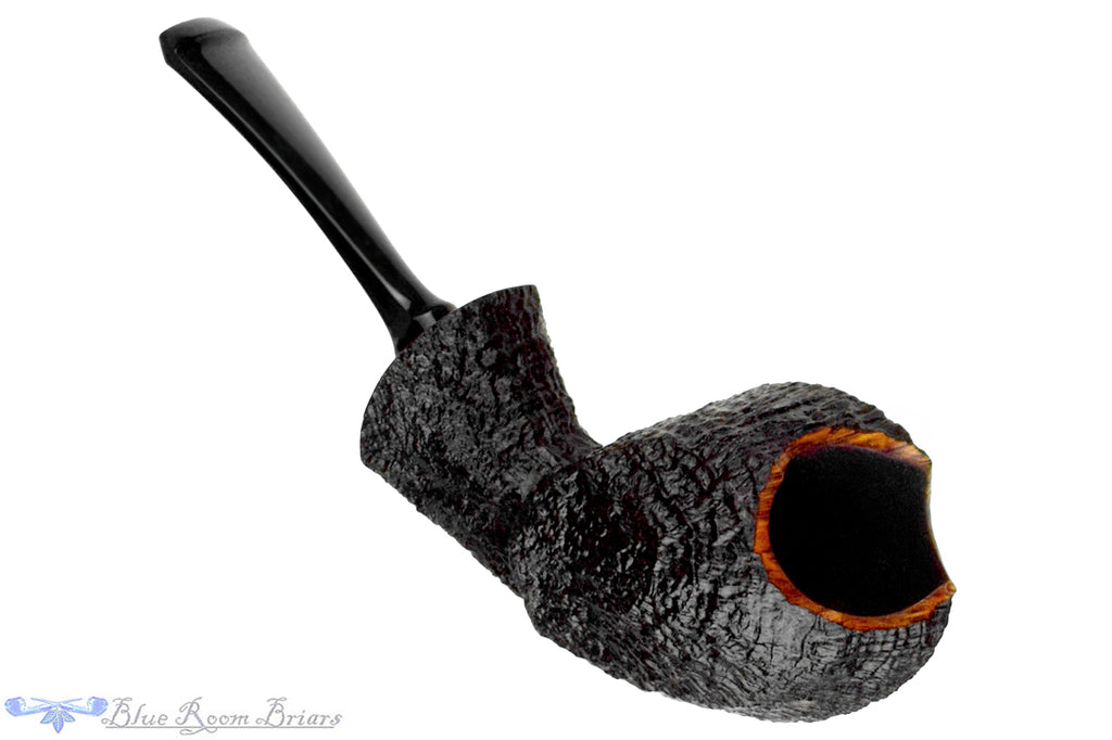Blue Room Briars is proud to present this David Huber Pipe Compact Samegawara Fugu Blowfish