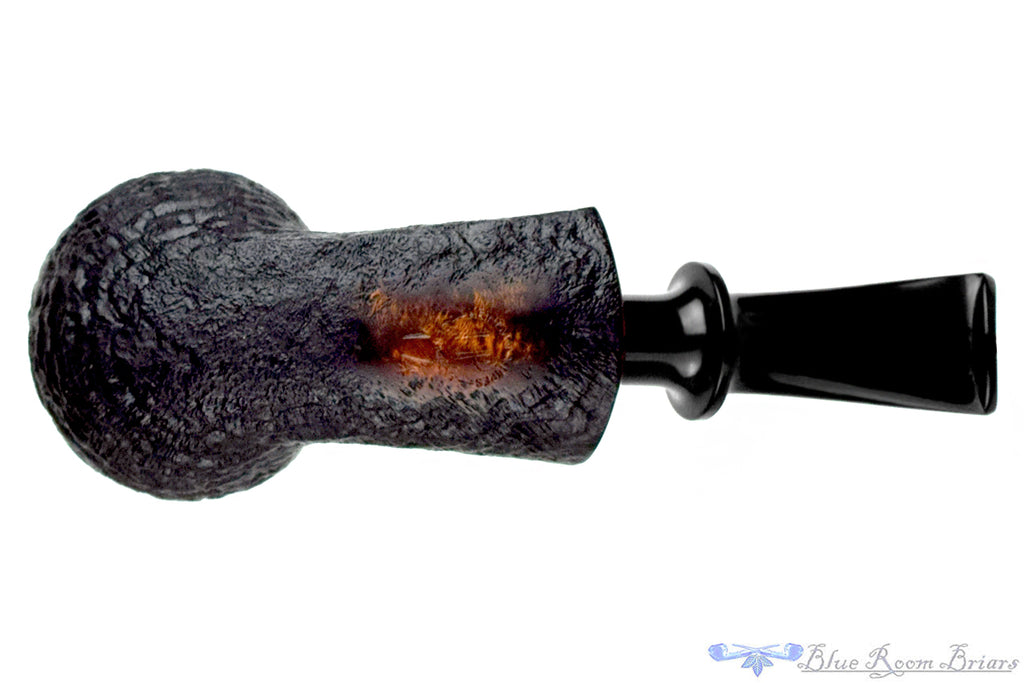 Blue Room Briars is proud to present this Dirk Heinemann Pipe Bent Sandblast Tomato with Teardrop Shank