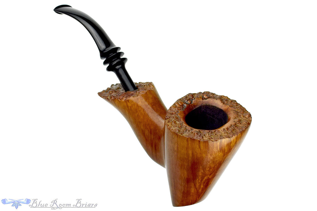 Blue Room Briars is proud to present this Ben Wade 200 Hand Model Bent Freehand with Plateaux Estate Pipe