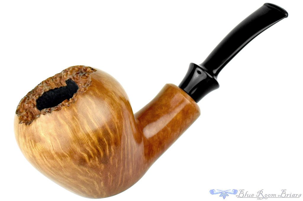 Blue Room Briars is proud to present this Brian Madsen Pipe Natural Finish Large Acorn Sitter with Plateau