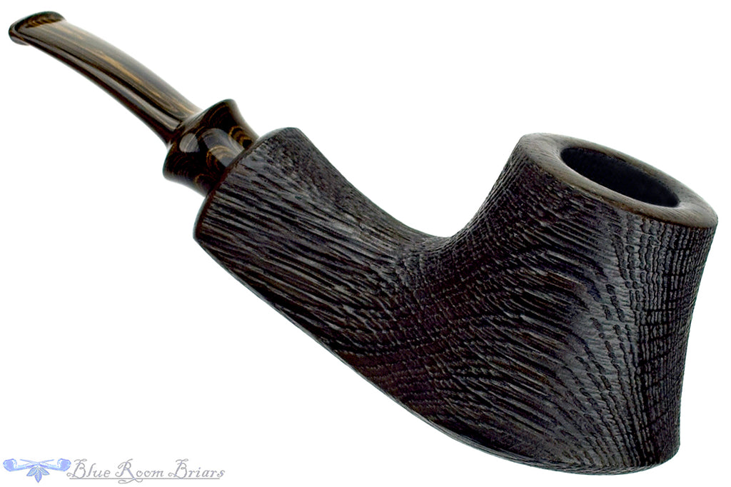 Blue Room Briars is proud to present this Brian Madsen Pipe Morta Volcano with Brindle