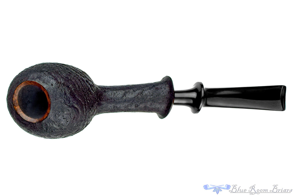 Blue Room Briars is proud to present this Dirk Heinemann Pipe Sandblast Strawberry Cutty