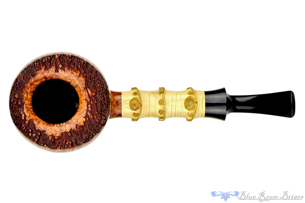 Blue Room Briars is proud to present this Jesse Jones Pipe Large Bamboo Acorn with Plateau