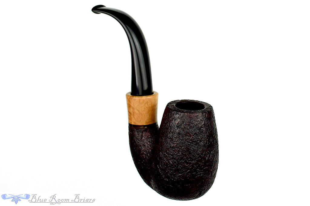 Blue Room Briars is proud to present this Thomas James Pipe Large Sandblast Oom Paul Sitter with French Boxwood