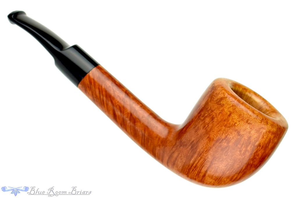 Blue Room Briars is proud to present this RC Sands Pipe 1/8 Bent Scoop Saddle Dublin