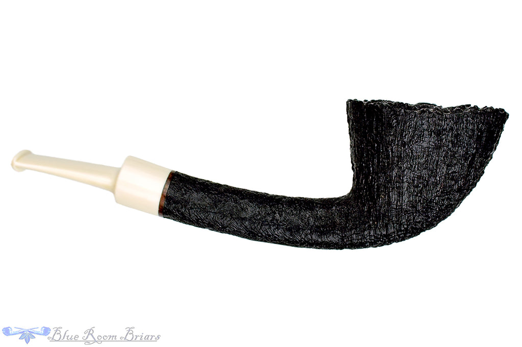 Blue Room Briars is proud to present this Bill Shalosky Pipe 358 Black Blast Dublin with Plateau