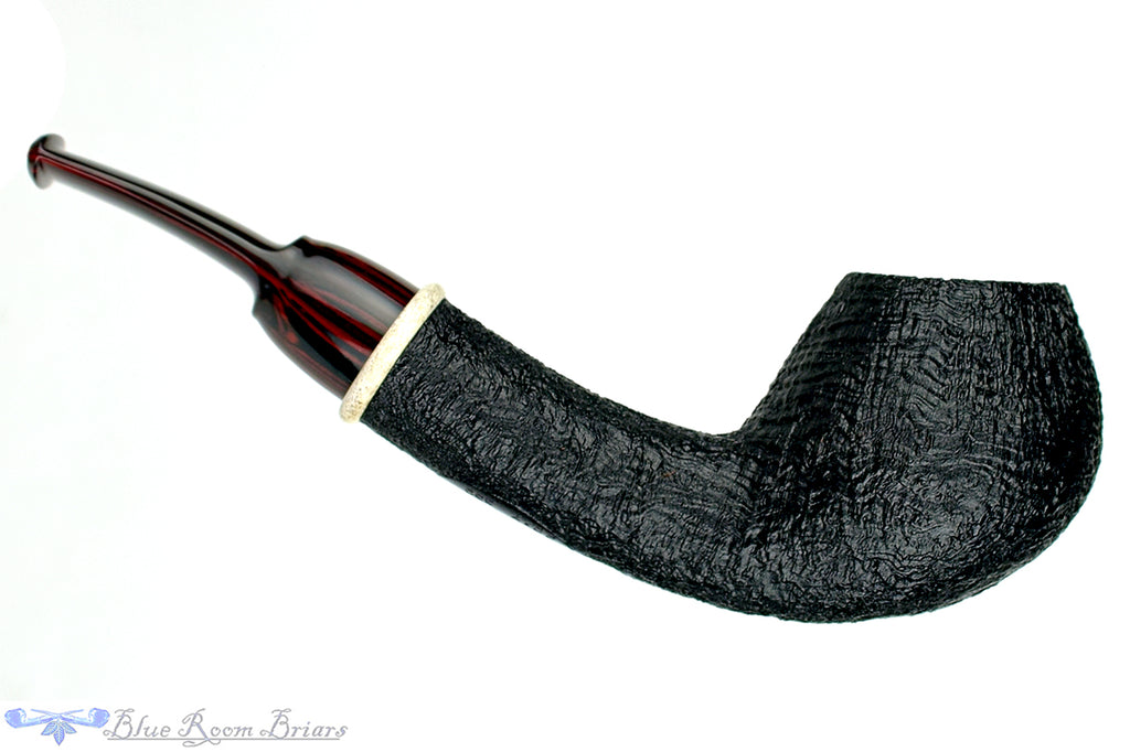 Blue Room Briars is proud to present this Bill Shalosky Pipe 360 1/4 Bent Ring Blast Teapot with Antler