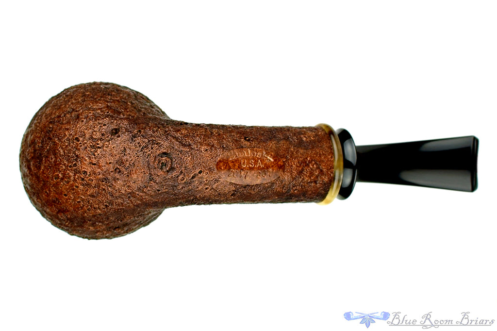 Blue Room Briars is proud to present this Bill Shalosky Pipe 361 1/2 Bent Ring Blast Apple with Horn