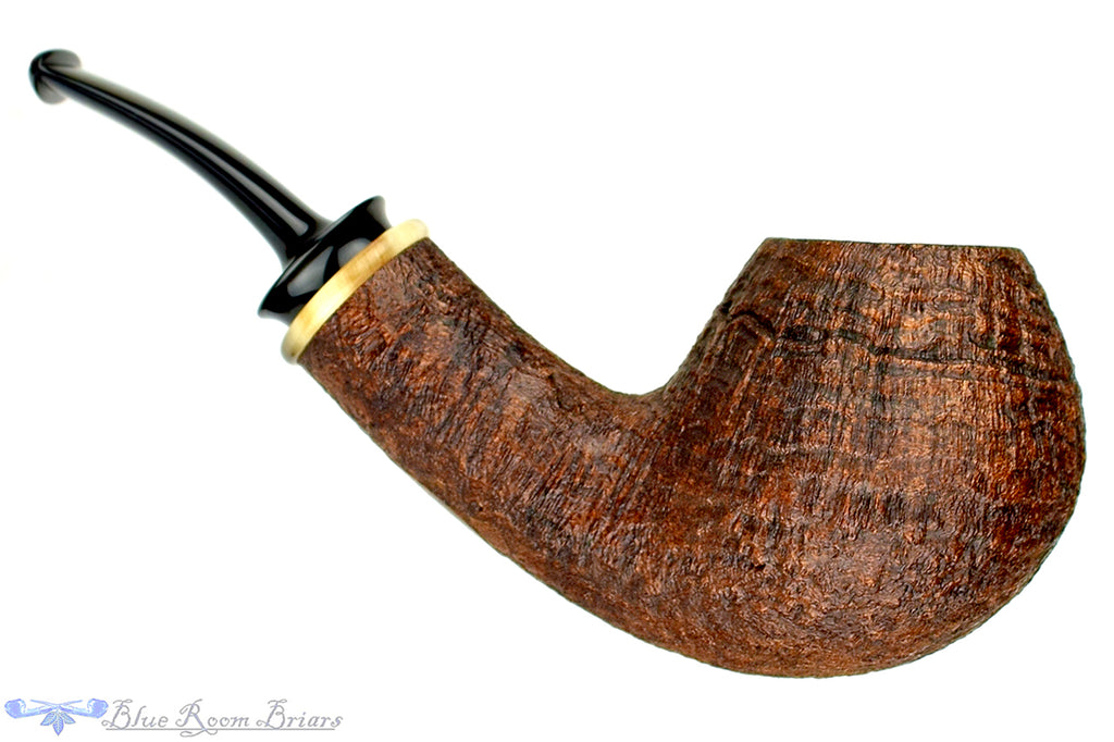 Blue Room Briars is proud to present this Bill Shalosky Pipe 361 1/2 Bent Ring Blast Apple with Horn