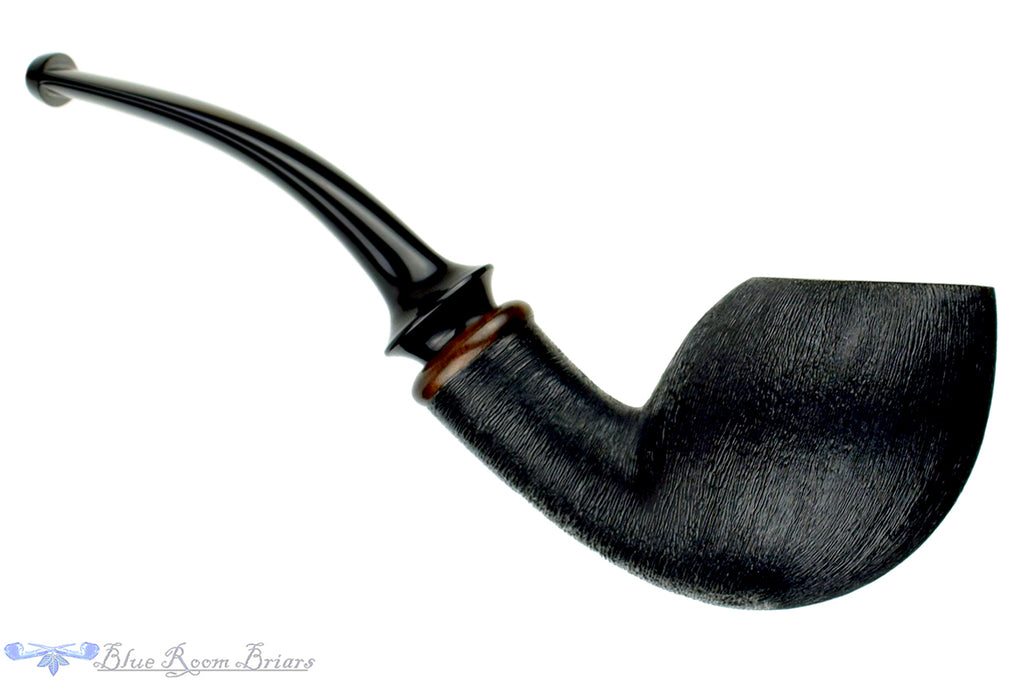 Blue Room Briars is proud to present this Steve Morrisette Pipe Black Labrador Finish Egg with Tulip Wood