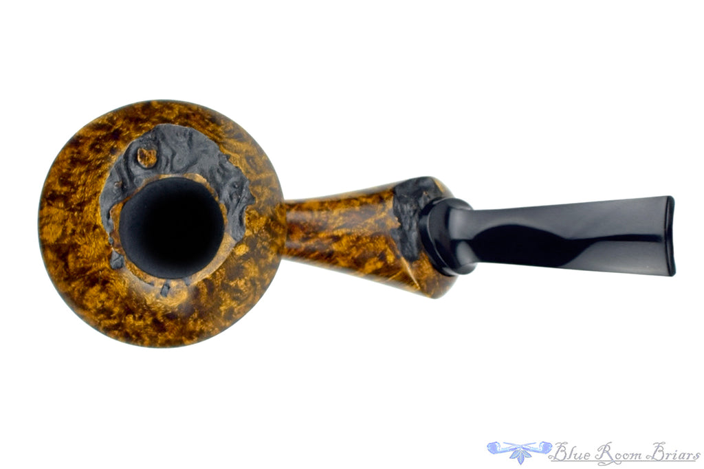 Blue Room Briars is proud to present this Sabina Santos Pipe Reverse Calabash Rhodesian with Plateau