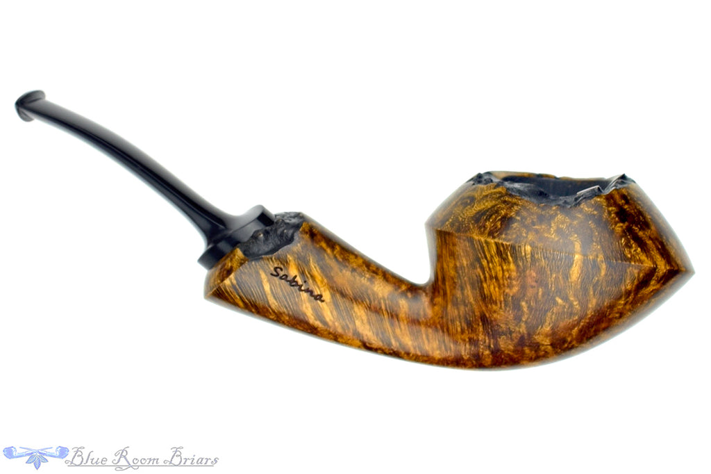 Blue Room Briars is proud to present this Sabina Santos Pipe Reverse Calabash Rhodesian with Plateau
