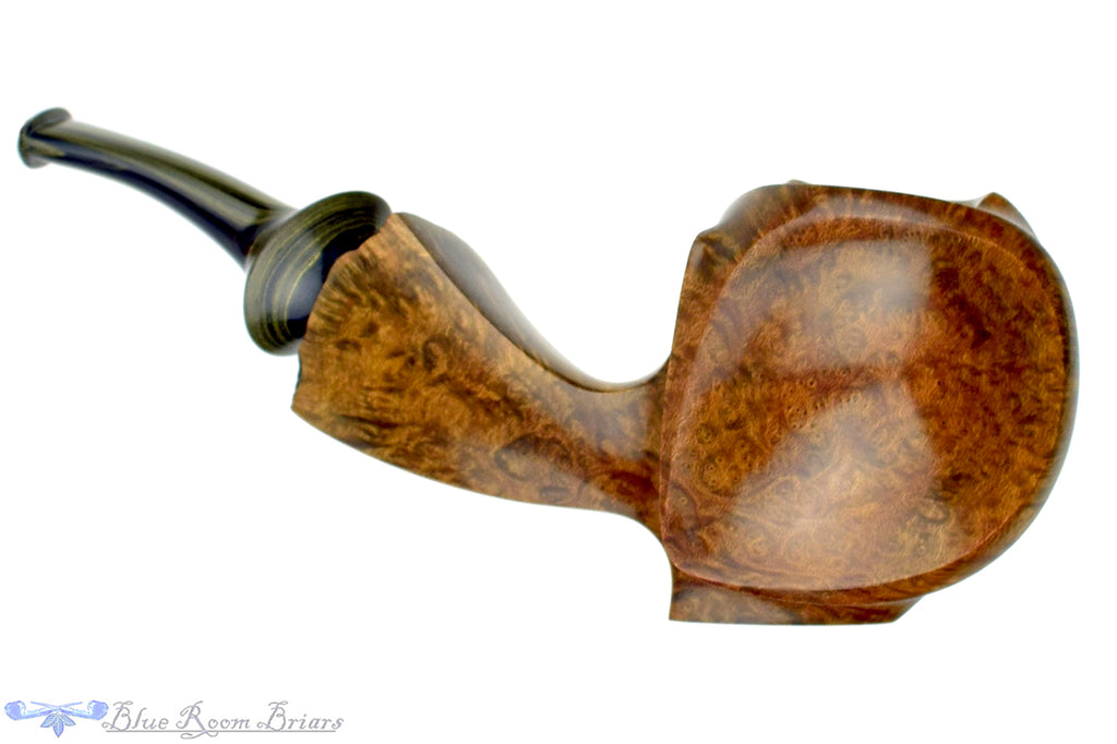 Blue Room Briars is proud to present this Marinko Neralić Pipe 1/4 Bent Asymmetric Blowfish Sitter with Plateau