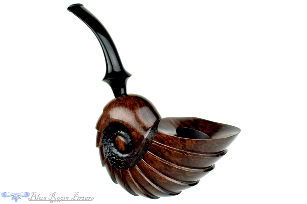 Blue Room Briars is proud to present this MPipes by Marinko Neralić 1/2 Bent Nautilus