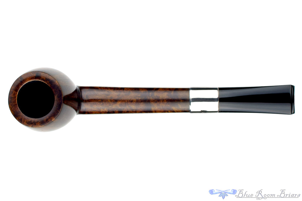 Blue Room Briars is proud to present this Michail Kyriazanos Pipe Canadian with Silver Band