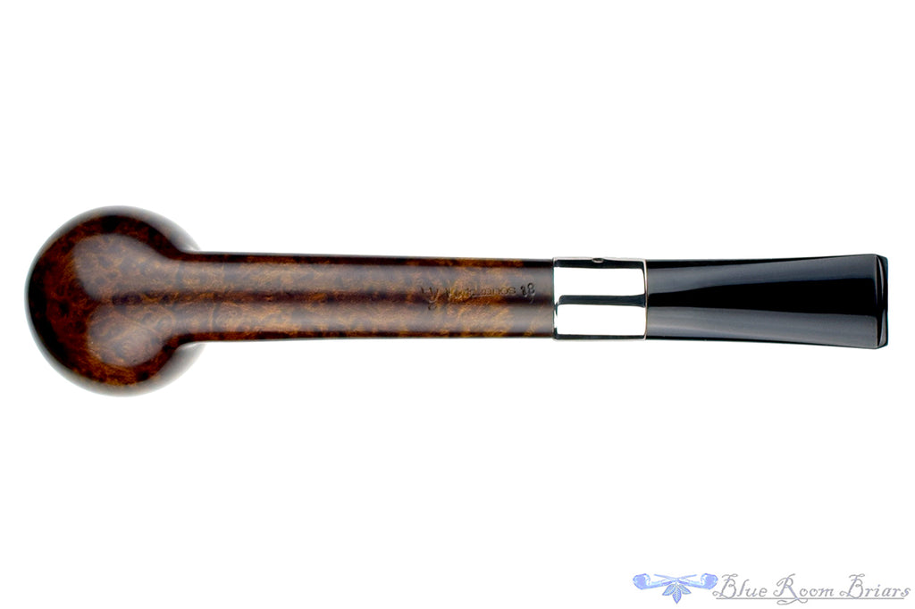 Blue Room Briars is proud to present this Michail Kyriazanos Pipe Canadian with Silver Band