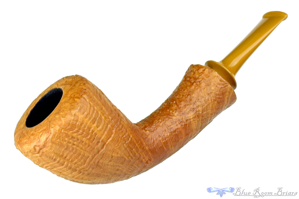 Blue Room Briars is proud to present this Tom Richard Pipe Ring Blast Zulu