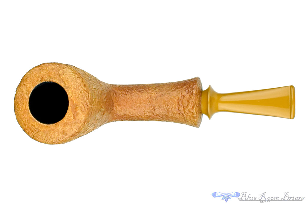 Blue Room Briars is proud to present this Tom Richard Pipe Ring Blast Zulu