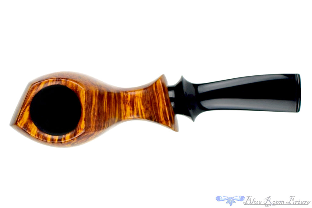 Blue Room Briars is proud to present this Jonas Rosengren Pipe Smooth Blowfish