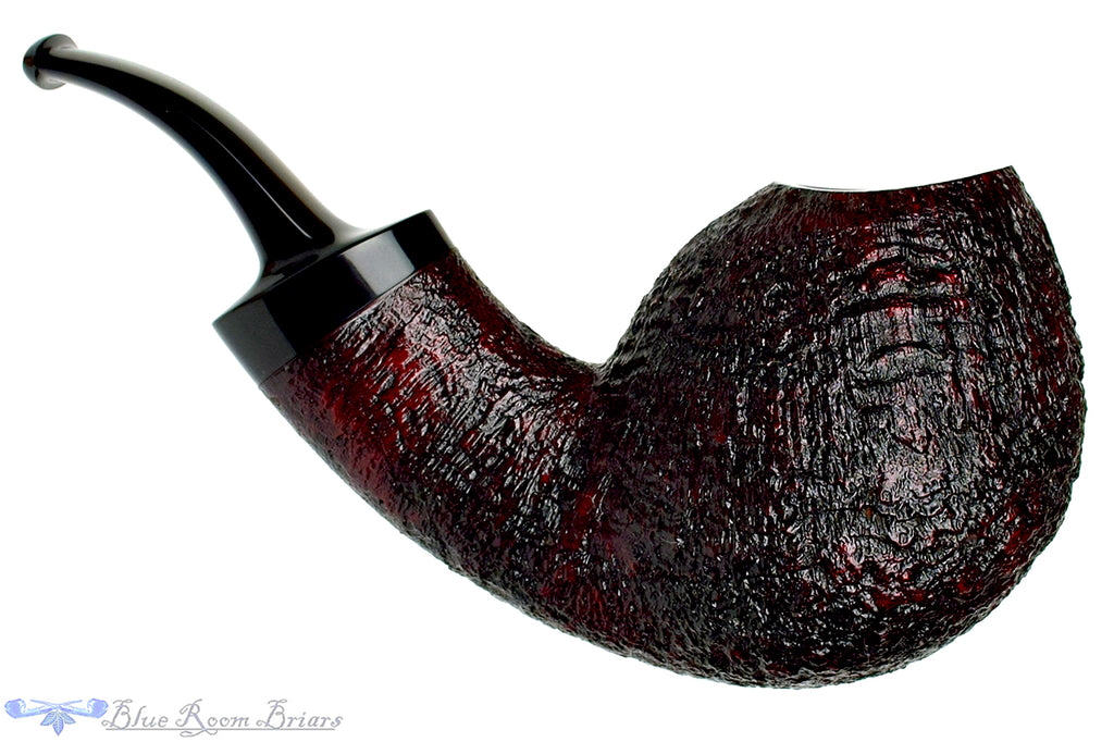 Blue Room Briars is proud to present this David S. Huber Pipe 1/2 Bent Sandblast Egg