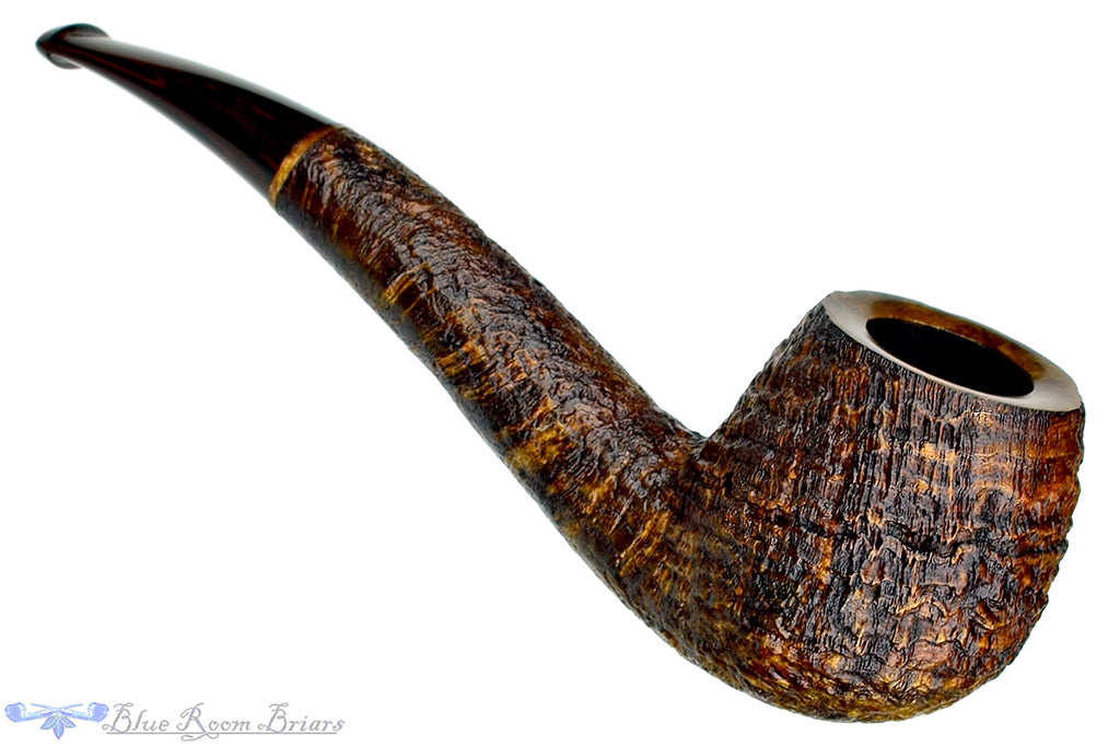 Blue Room Briars is proud to present this Jerry Crawford Pipe Ring Blast Hawkbill with Brindle