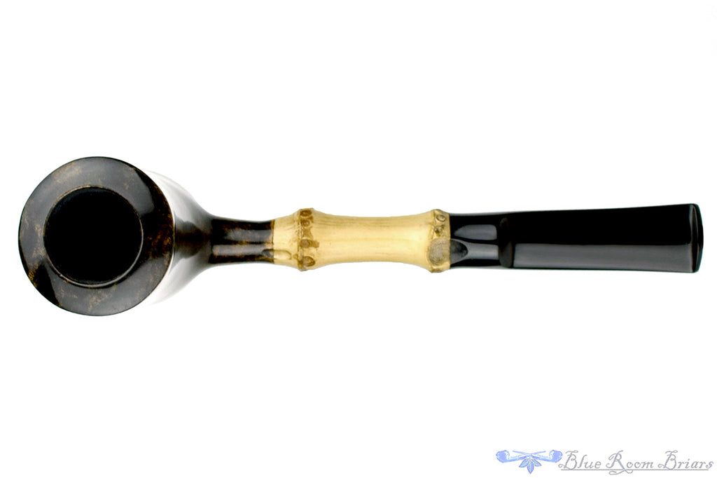 Blue Room Briars is proud to present this George Boyadjiev Pipe 119 B Grade Poker Sitter with Bamboo