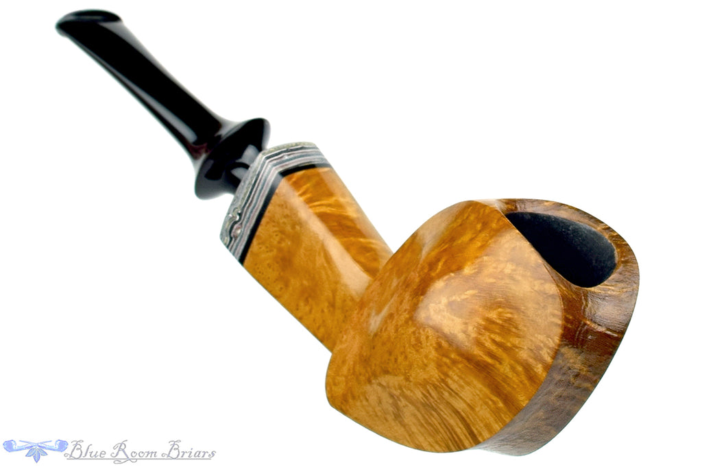 Blue Room Briars is proud to present this Marinko Neralić Pipe Partial Sandblast Blowfish with Fordite