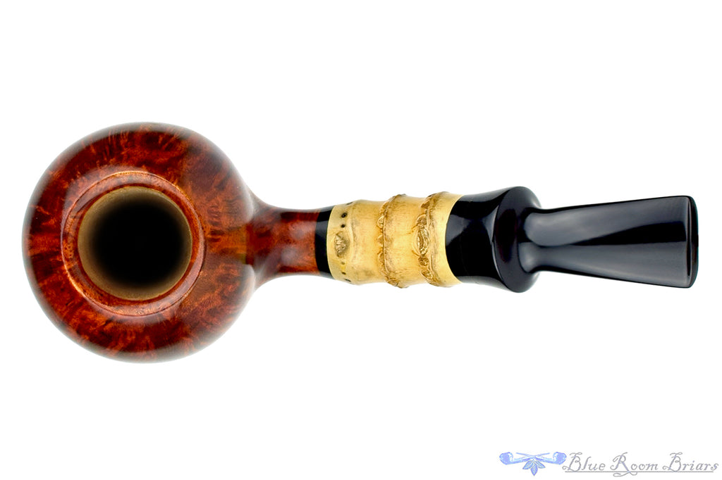 Blue Room Briars is proud to present this Sergey Cherepanov Pipe 1/2 Bent Bamboo Apple
