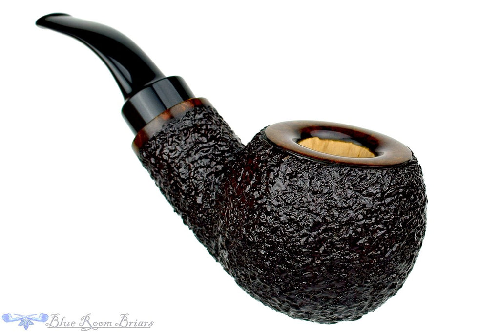 Blue Room Briars is proud to present this Todd Harris Pipe 1/2 Bent Rusticated Apple