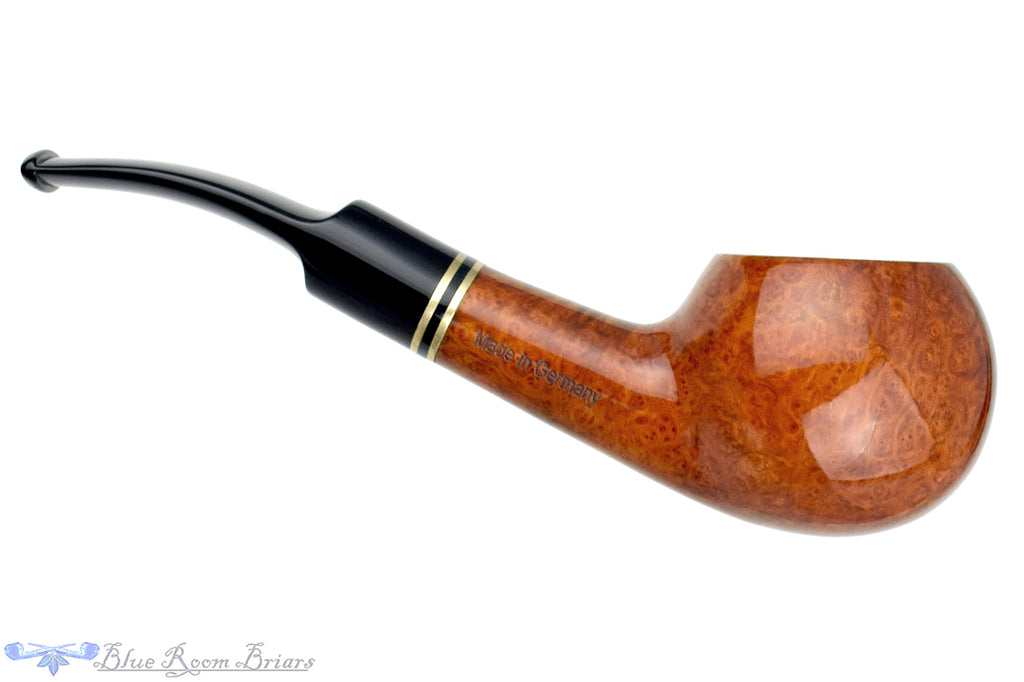 Blue Room Briars is proud to present this Design Berlin Mariner 09 1/4 Bent Tomato (9mm Filter) with Brass Estate Pipe