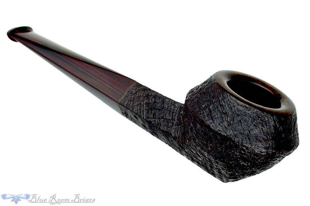 Blue Room Briars is proud to present this Jesse Jones Pipe 2219 Sandblast Bulldog with Brindle