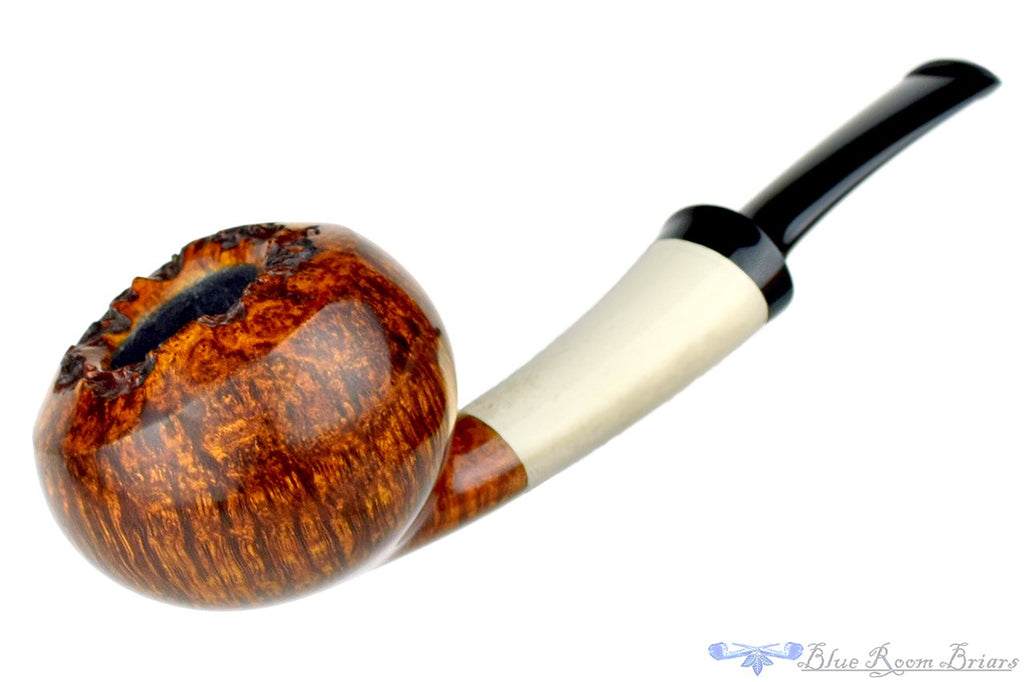 Blue Room Briars is proud to present this Jesek Pipes (Martin Paljesek) Tomato with Teardrop Antler Ferrule and Plateau