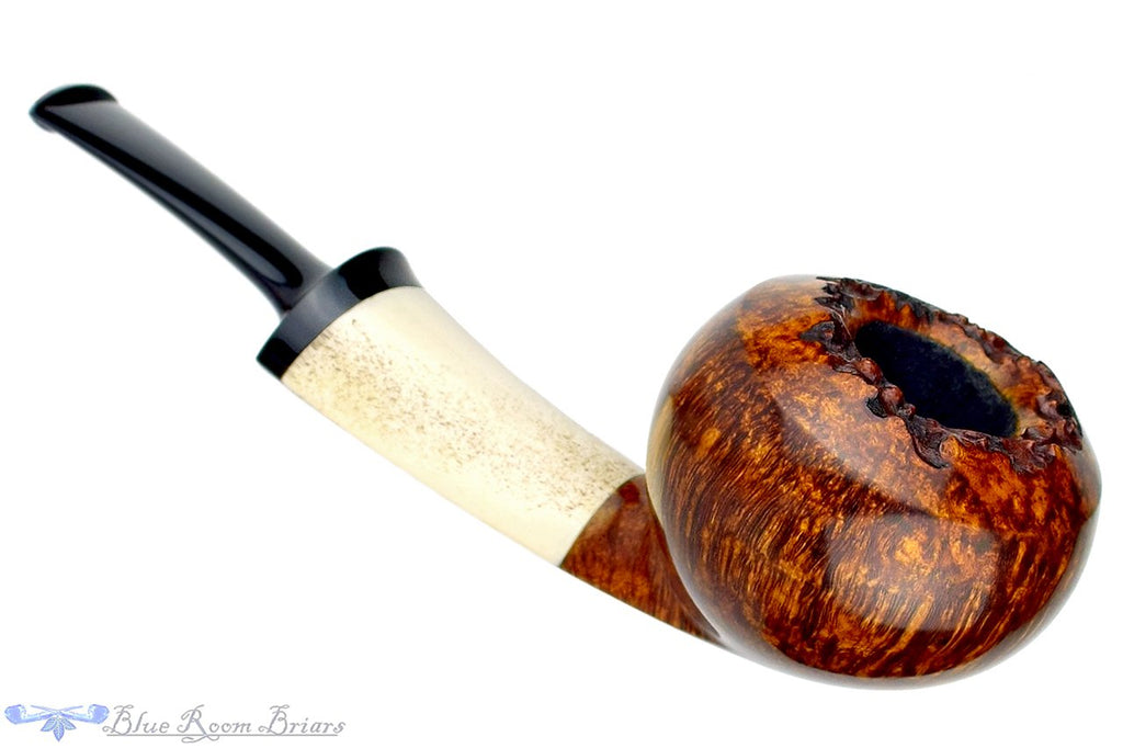 Blue Room Briars is proud to present this Jesek Pipes (Martin Paljesek) Tomato with Teardrop Antler Ferrule and Plateau