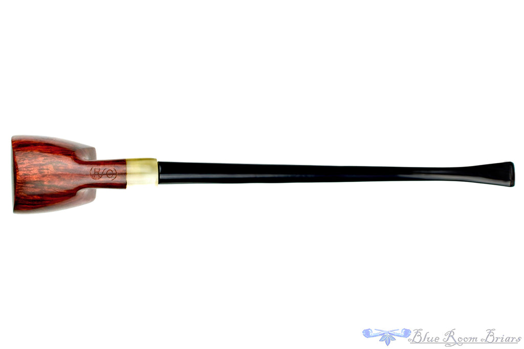 Blue Room Briars is proud to present this RC Sands Pipe Racing Shield Churchwarden with Acrylic Ferrule