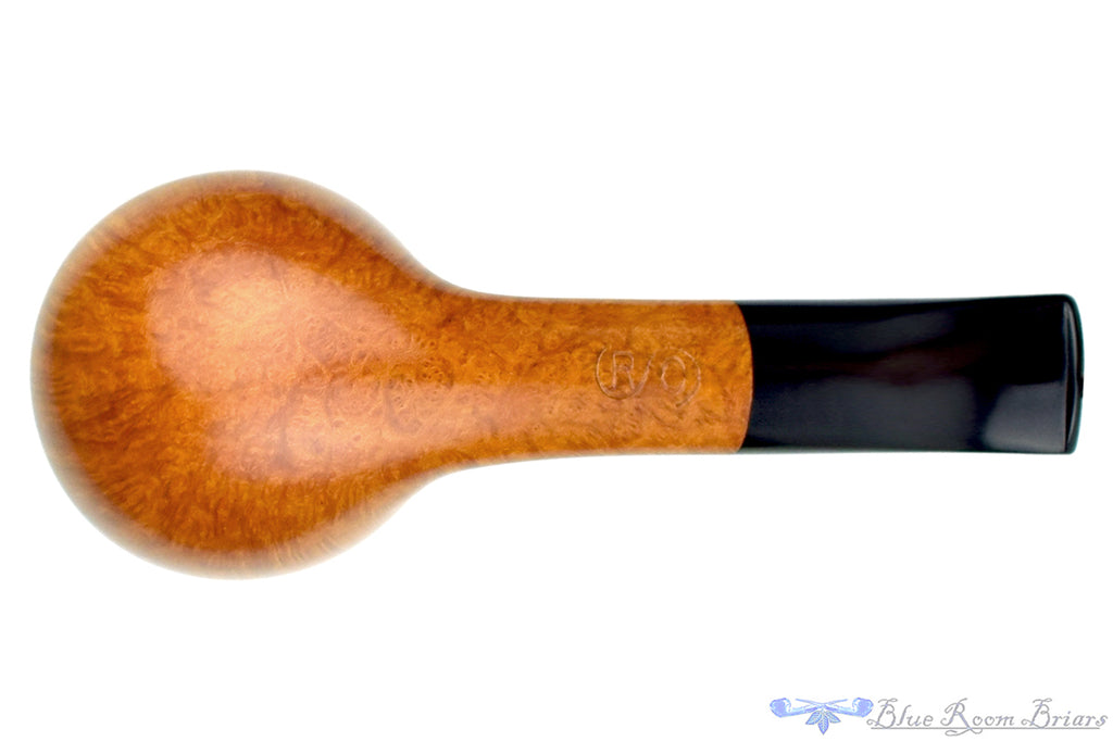Blue Room Briars is proud to present this RC Sands Pipe 1/4 Bent Straight Grain Dublin