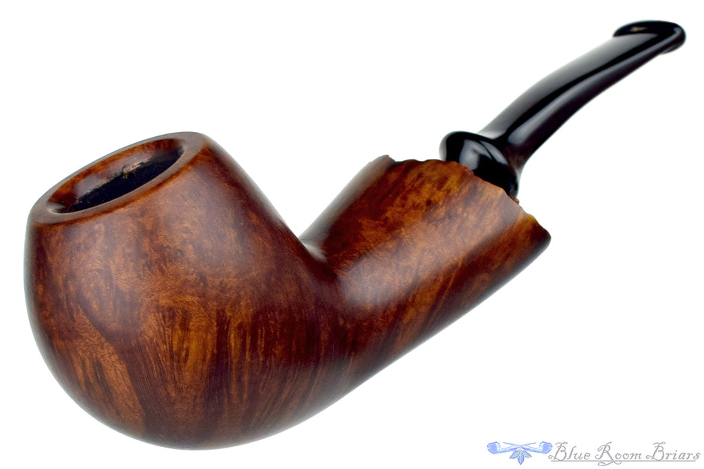 Blue Room Briars is Proud to Present this RC Sands Pipe 1/4 Bent Apple with Plateau