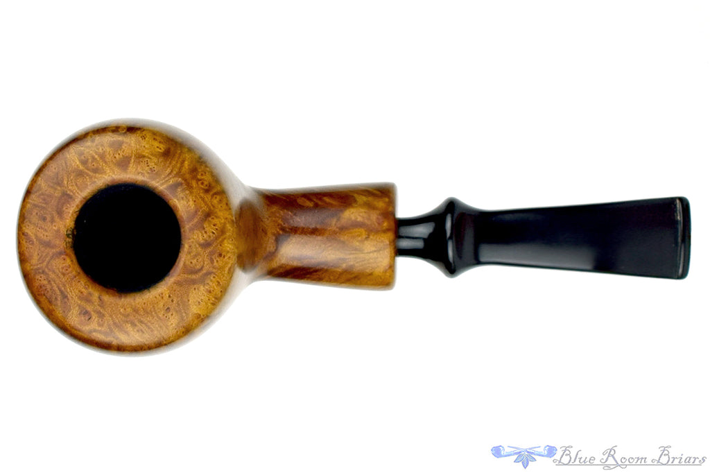 Blue Room Briars is Proud to Present this RC Sands Pipe 1/4 Bent Acorn