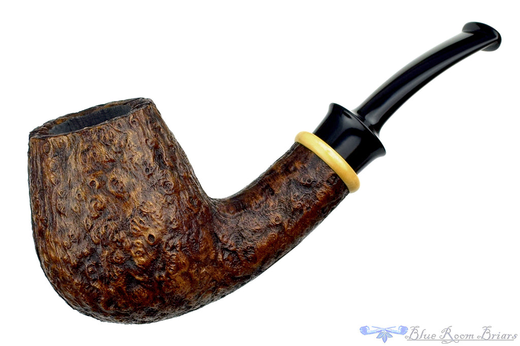 Blue Room Briars is proud to present this Bill Shalosky 474 1/4 Bent Sandblast Brandy with Boxwood