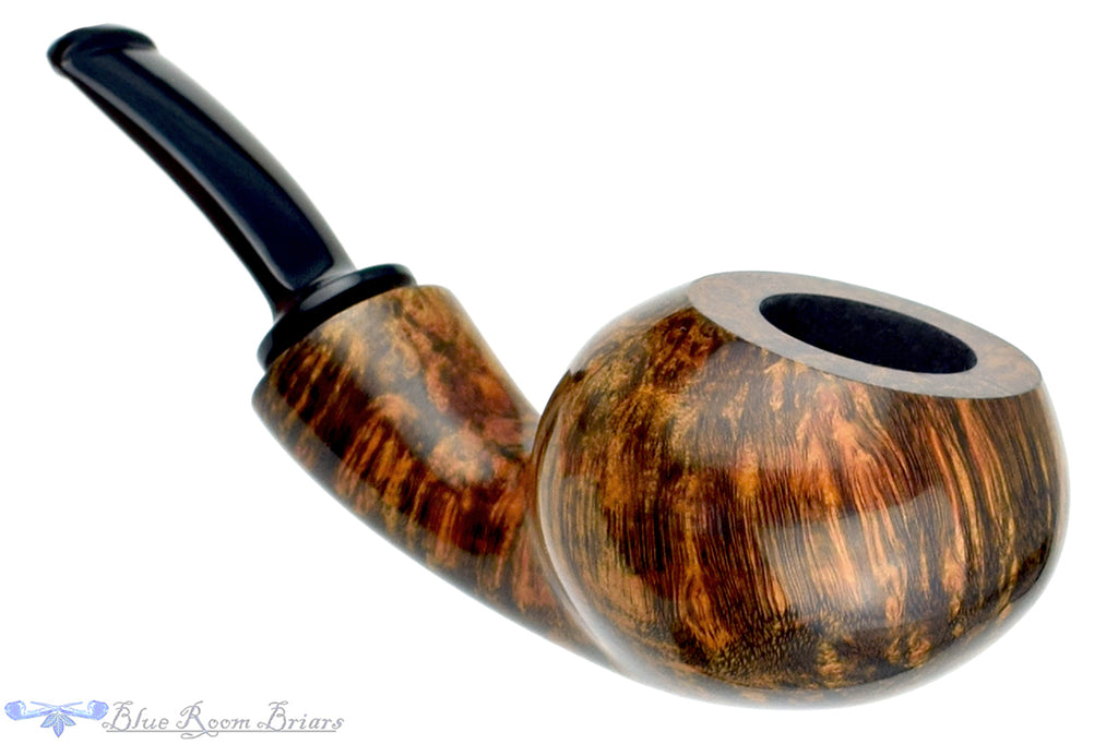 Blue Room Briars is proud to present this Benjamin Westerheide Pipe 1/4 Bent Squat Tomato with Brass