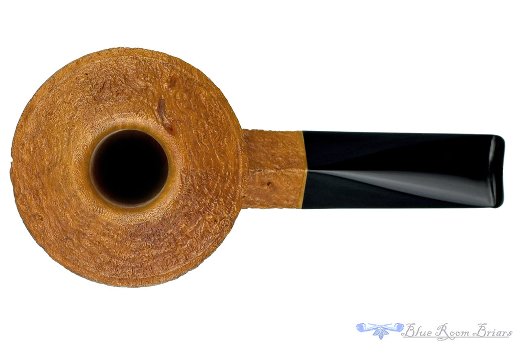 Blue Room Briars is proud to present this Ron Powell Pipe Tan Blast Stout Bulldog