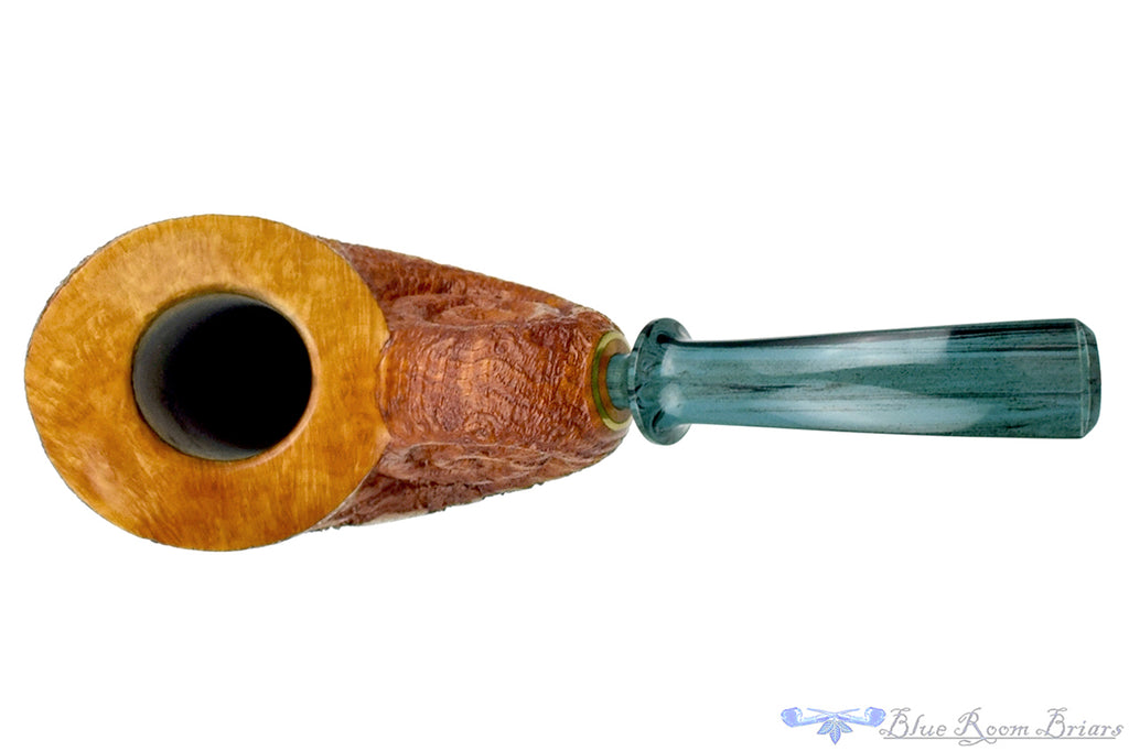 Blue Room Briars is proud to present this Bill Walther Pipe Tan Blast Snail with Jade Brindle