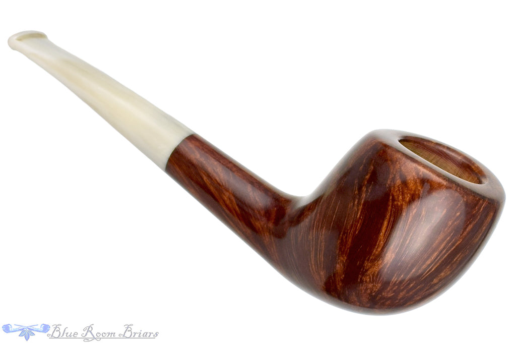 Blue Room Briars is proud to present this RC Sands Pipe Smooth Tulip