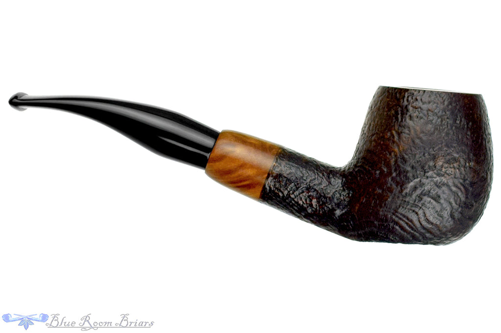 Blue Room Briars is proud to present this Savinelli 2000 Pipe of the Year Collection Bent Sandblast Apple (9mm Filter) Sitter Estate Pipe