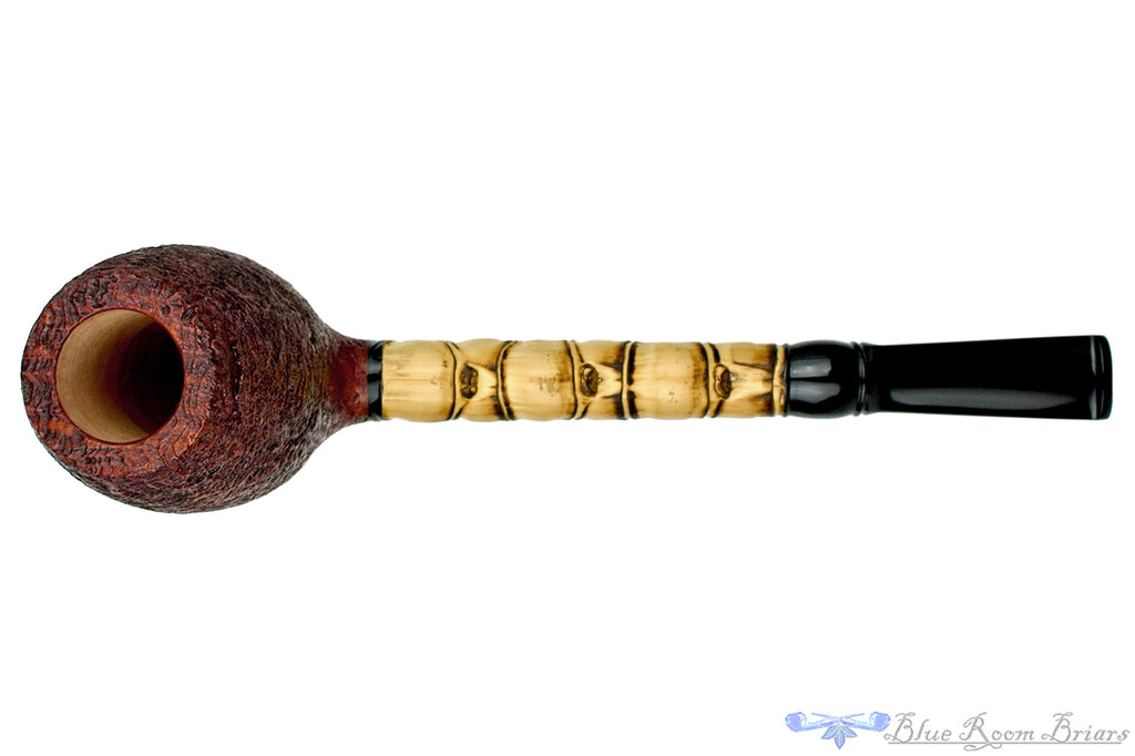 Blue Room Briars is proud to present this Doug Finlay Pipe Sandblast Large Egg with Buddha Bamboo