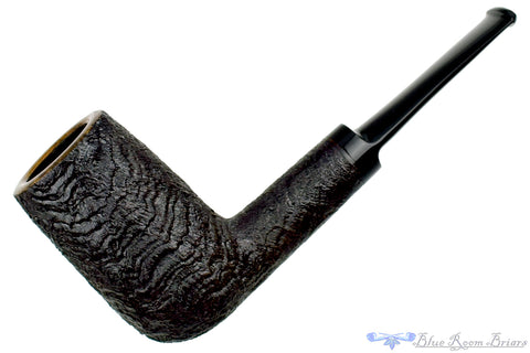 David Huber Pipe High-Contrast Smooth Coffee Bean