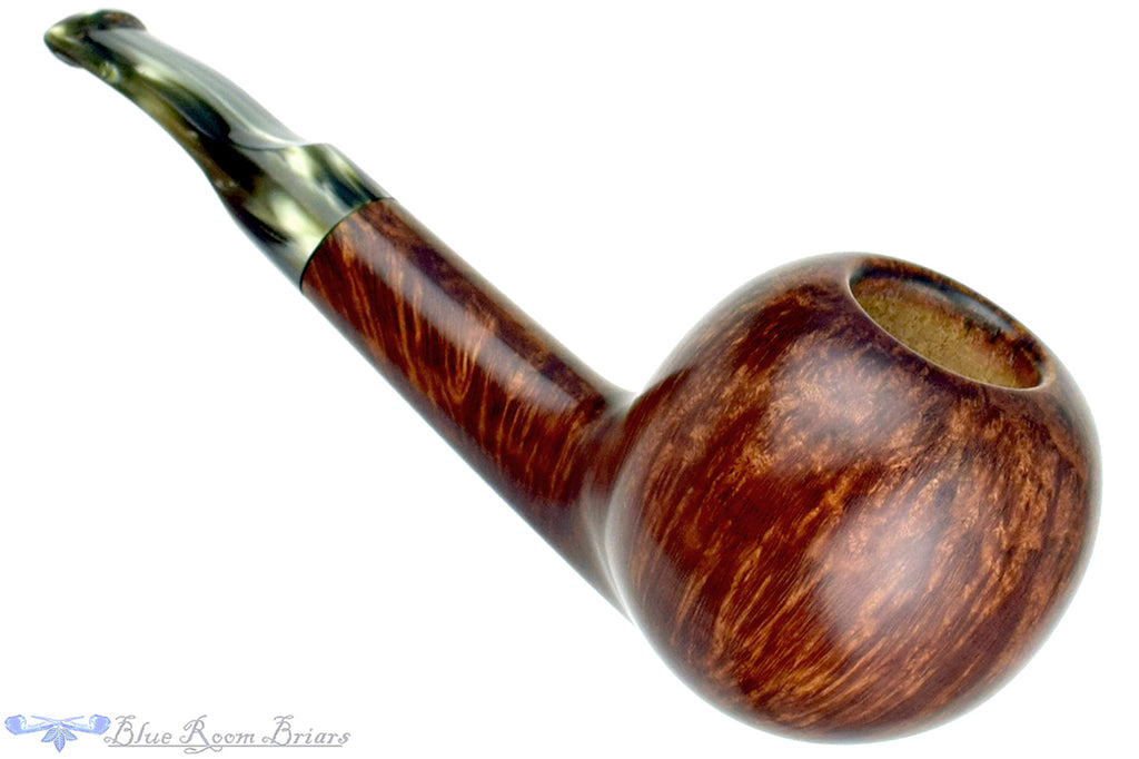 Blue Room Briars is proud to present this RC Sands Pipe Smooth Bent Apple