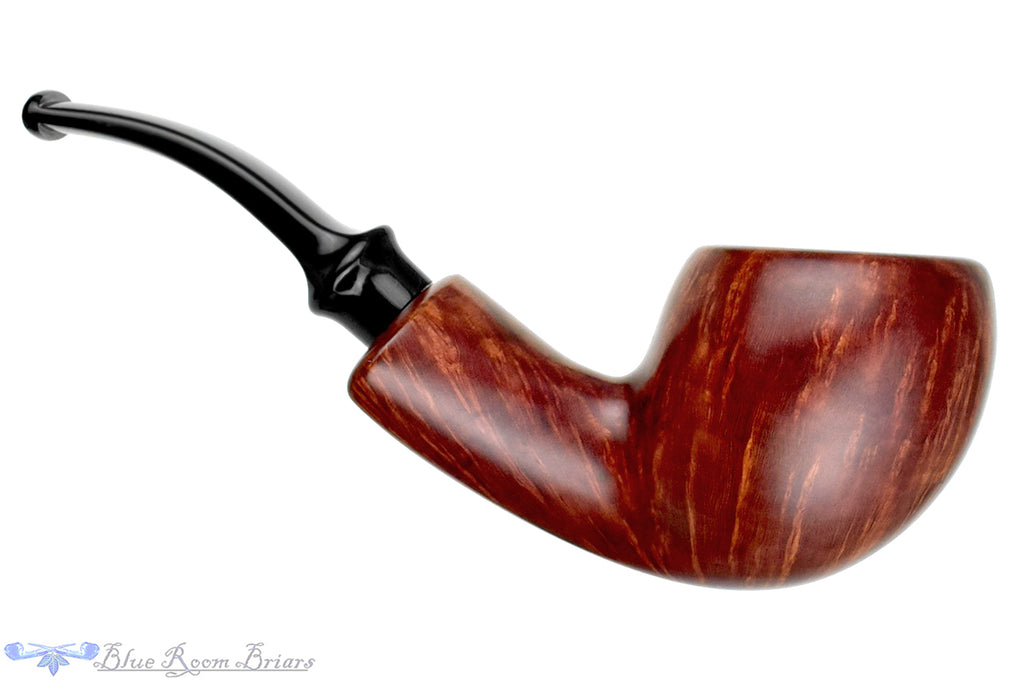 Blue Room Briars is proud to present this RC Sands Pipe Bent Smooth Pot