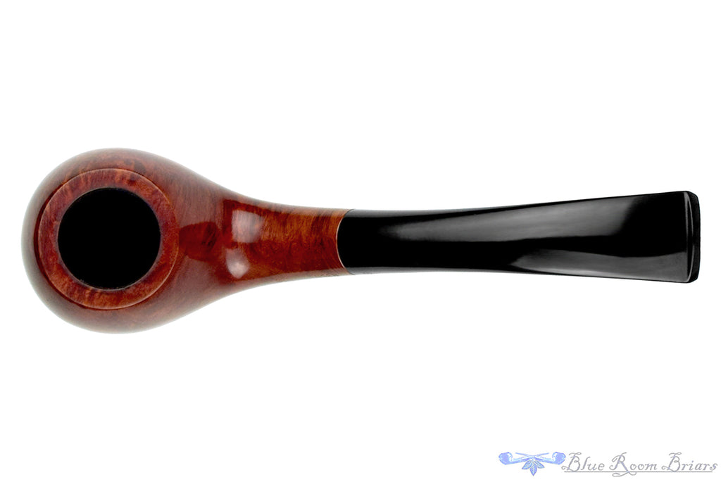 Blue Room Briars is proud to present this Georg Jensen Amber Bent Apple Estate Pipe